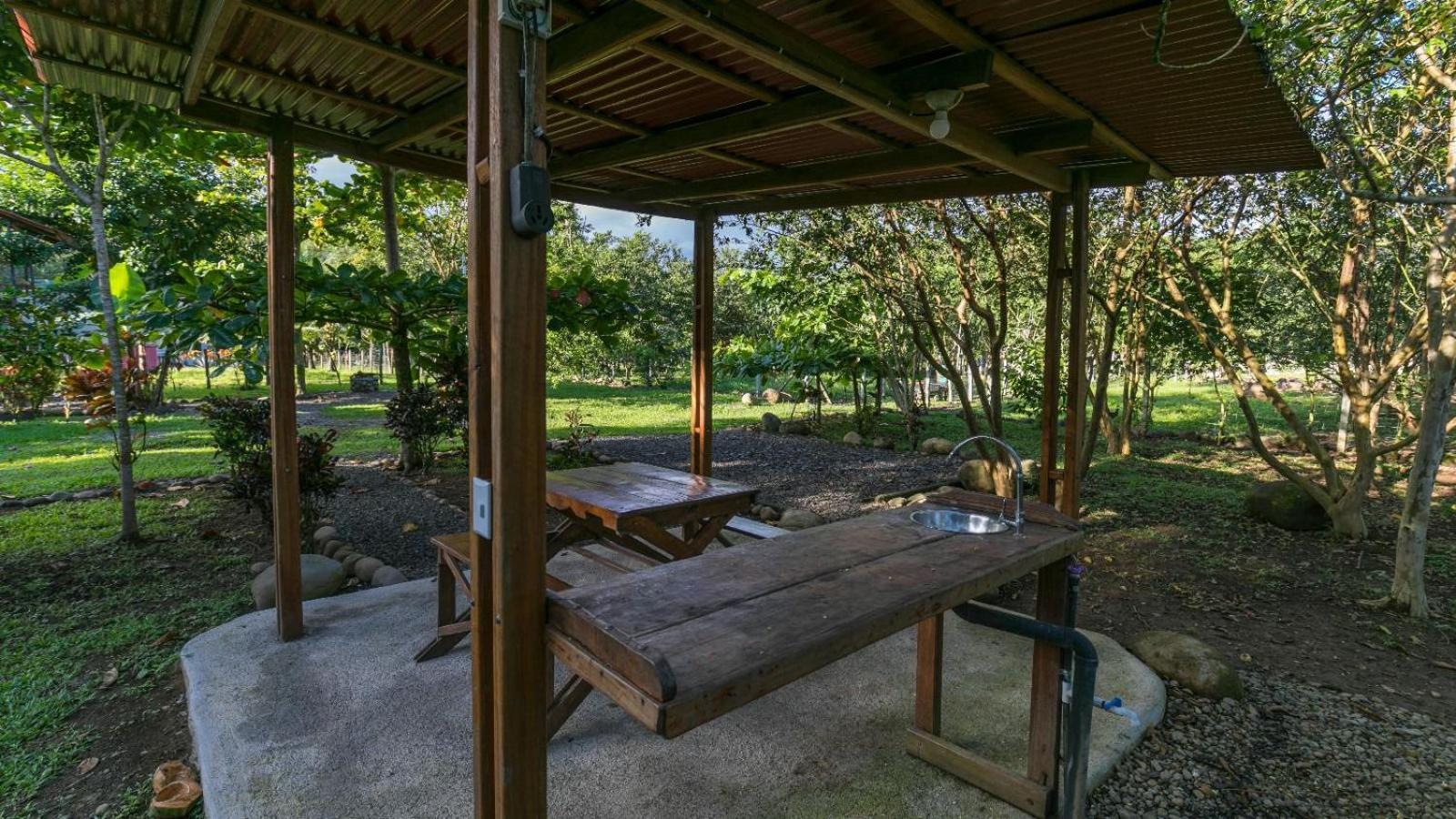 Bamboo River Lodge Horquetas Exterior foto